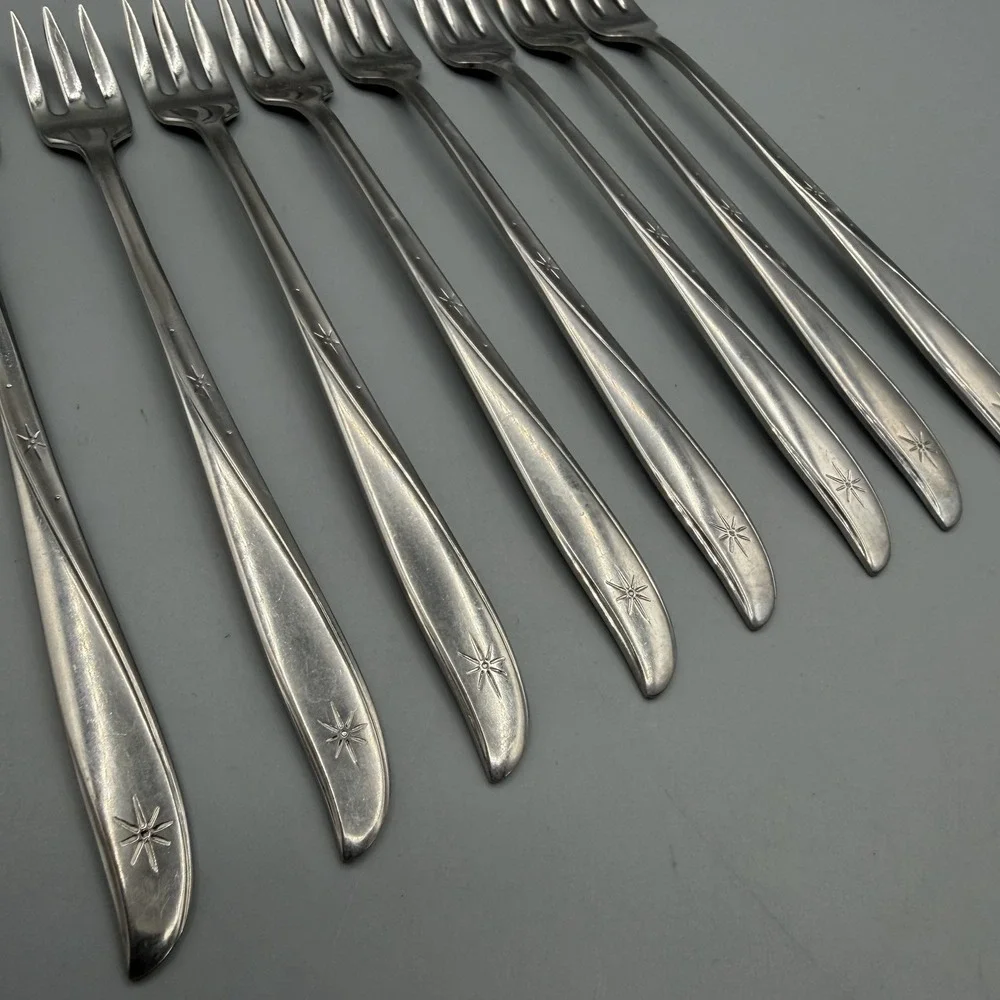 Cocktail Forks Oneida Community TWIN STAR 8pcs MCM Atomic Starburst Seafood